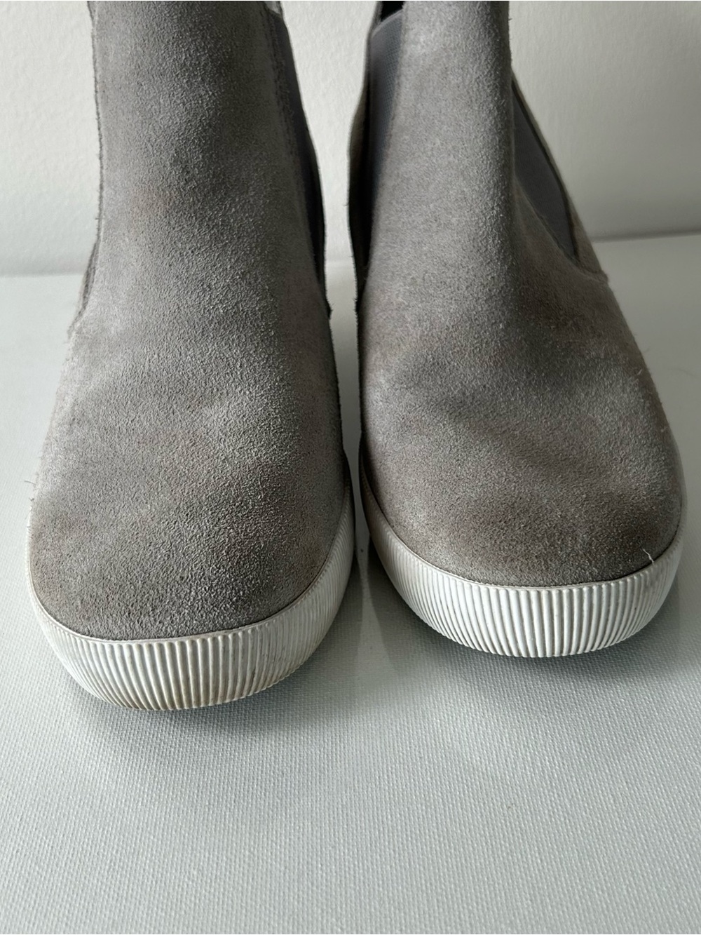 Sorel Out N About Boots Womens Size 9 US Gray Ankle Suede Leather Slip On NL4911 - Picture 11 of 11